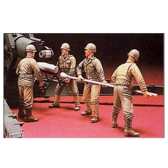 Long Tom Gun Crew & Gun Hoist - 4 Figures