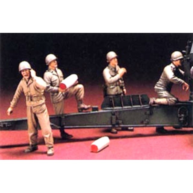 Long Tom Gun Crew & Gun Hoist - 4 Figures