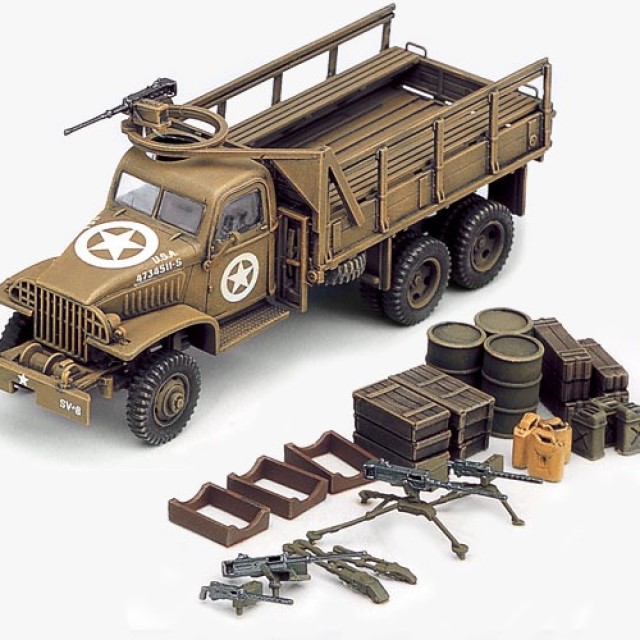 U.S. 2.5ton Cargo Truck & Accessories