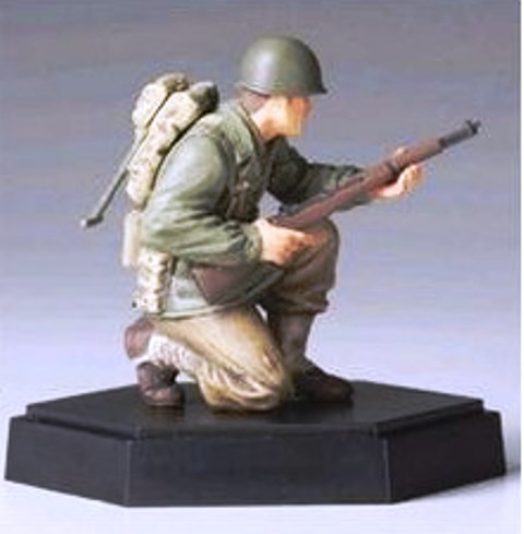 Fully assembled & painted 1/35 scale models series