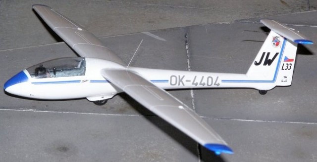 LET L-33 Solo / TG-10D Peregrine (Gliders)